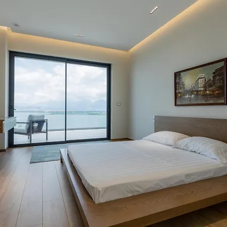Villa The Luxury By Pikhost *