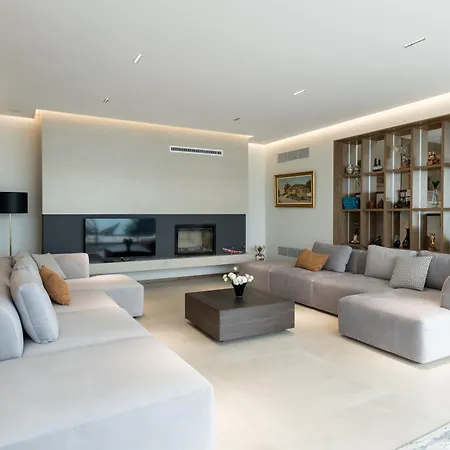 The Luxury Villa