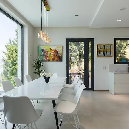 Villa The Luxury By Pikhost Široka