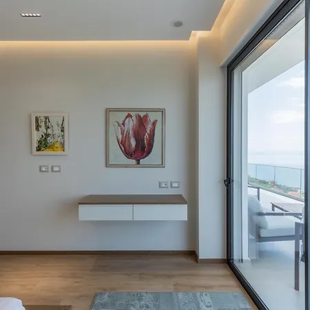 The Luxury Shirokë