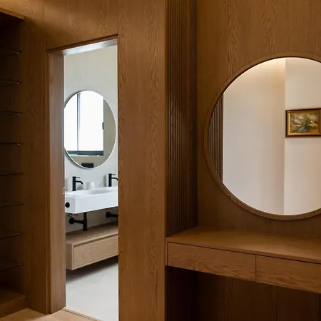 The Luxury By Pikhost 빌라 Široka