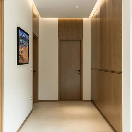 The Luxury By Pikhost