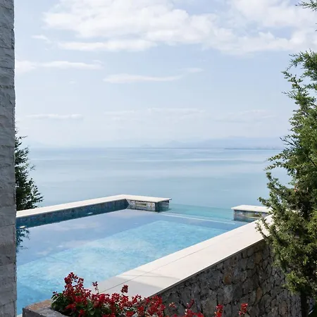 빌라 The Luxury By Pikhost