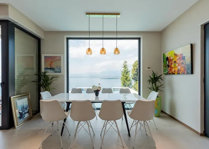 Villa The Luxury By Pikhost *