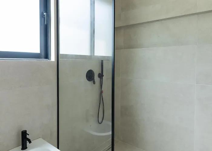 The Luxury By Pikhost Villa Shirokë