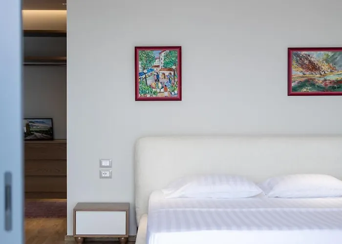 Villa The Luxury By Pikhost Široka